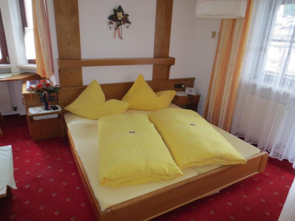 Alpenhaeusl Hotel Sölden Kamer foto